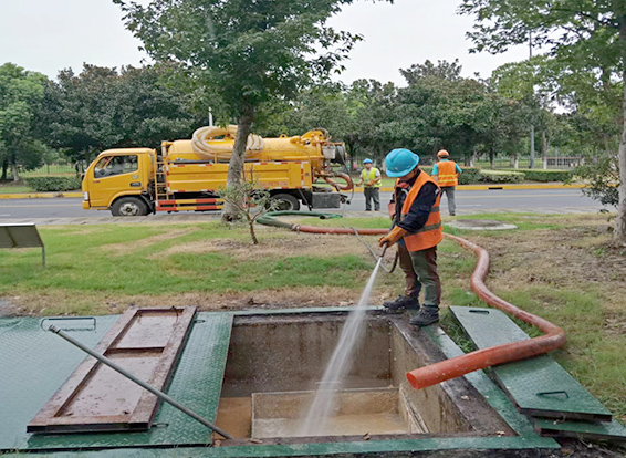 甘洛化油池清理